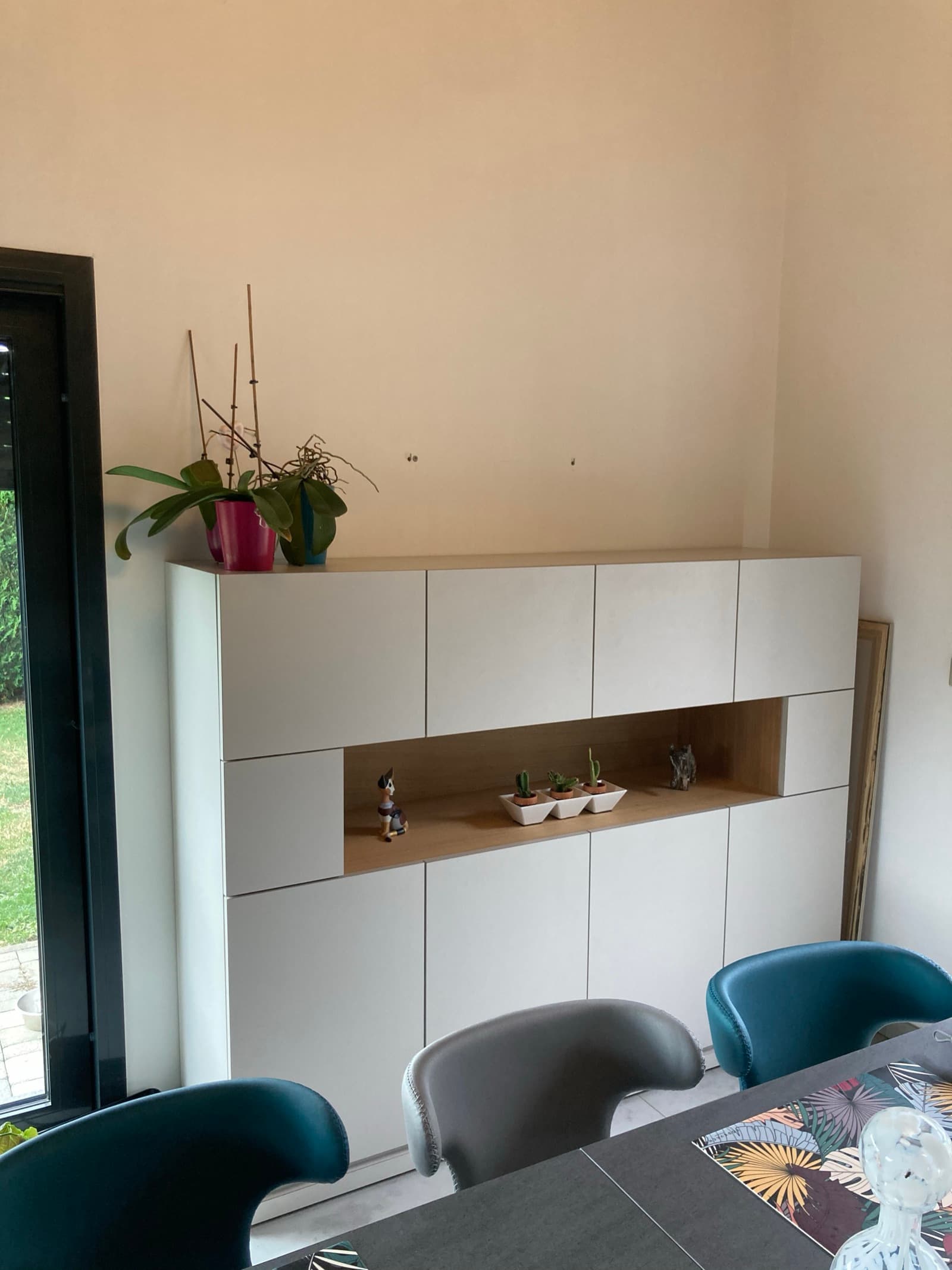 Consoles en bois et marbre