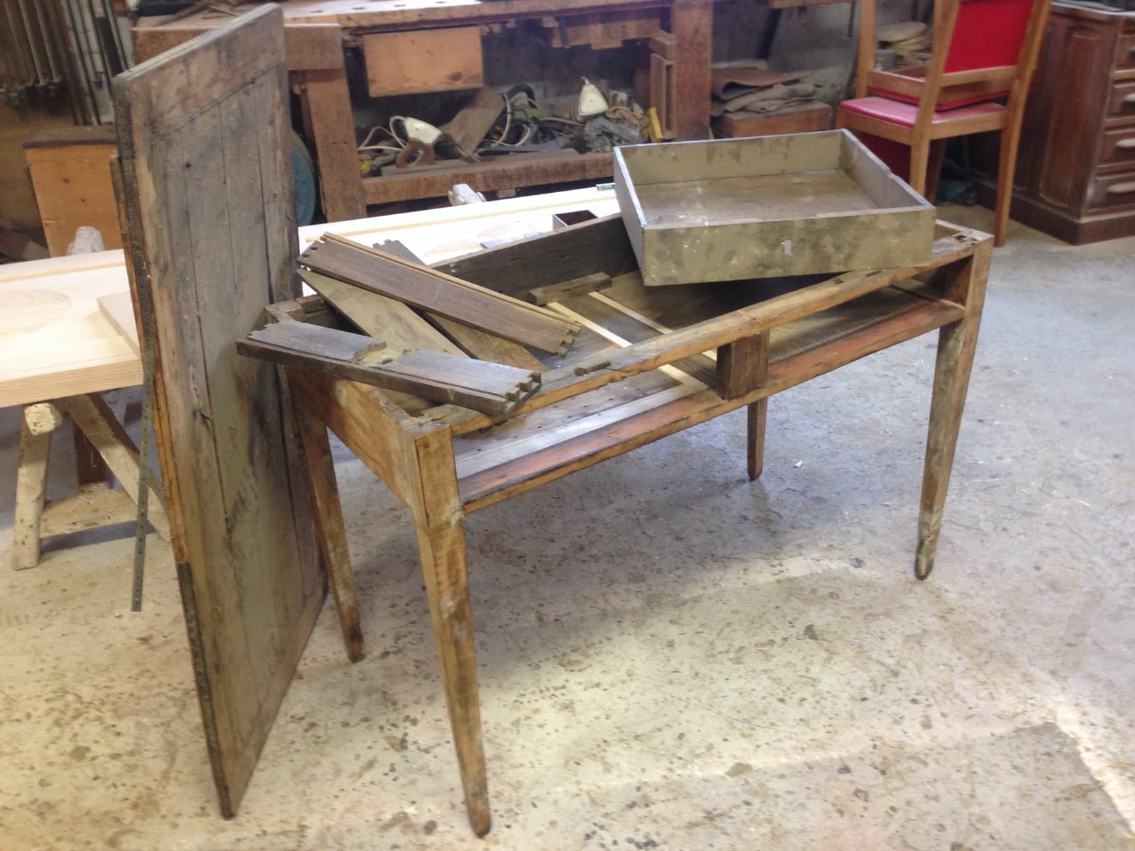 Bureau ancien avant restauration
