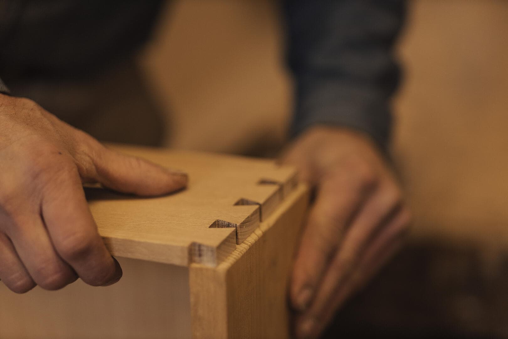 Assemblage à queue d'aronde